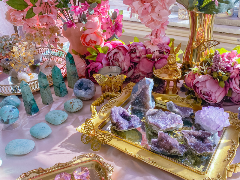How to Display Crystals: Tips for Showcasing Your Crystal Collection –  Amethyst Goddess