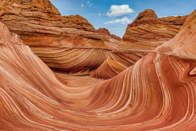 A picture containing mountain, nature, valley, canyon

Description automatically generated