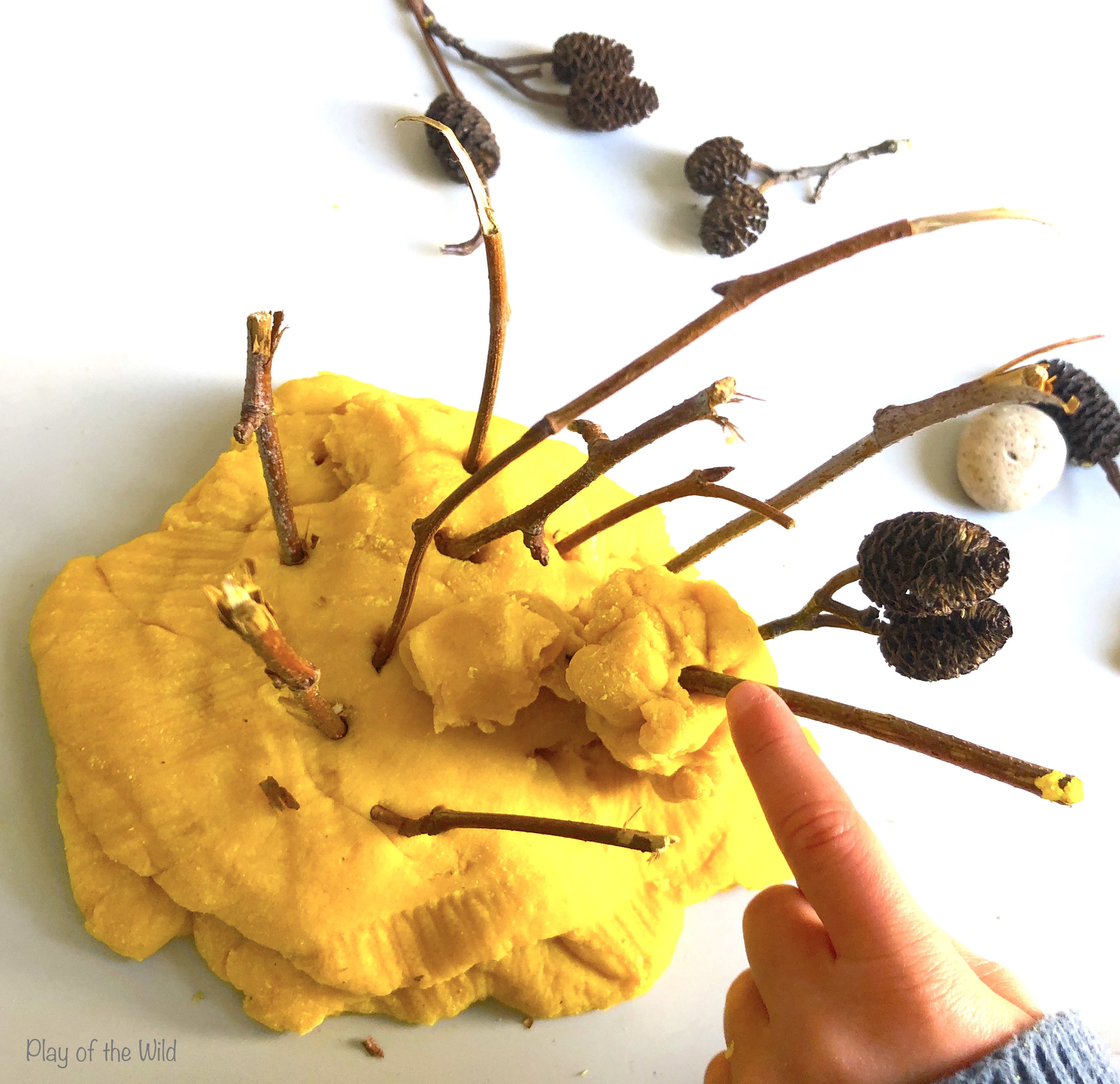 Loose parts play ideas for toddlers. loose parts play with playdough