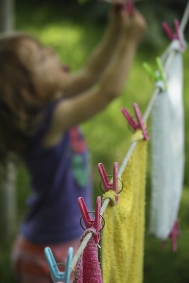 kid's clothesline activity